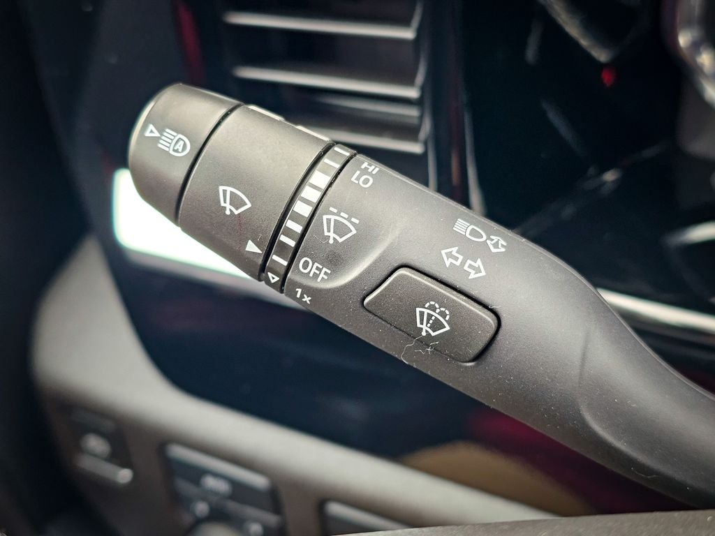 2024 Chevrolet Silverado 1500 4WD Crew Cab Short Bed LT