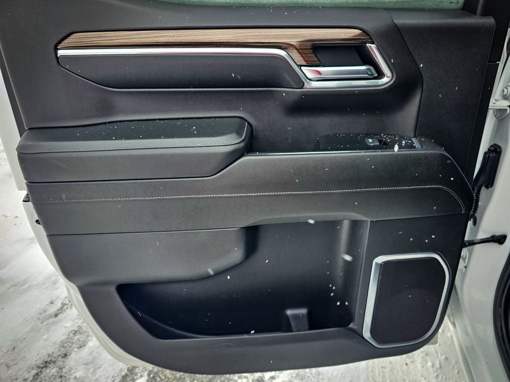 2024 Chevrolet Silverado 1500 4WD Crew Cab Short Bed LT