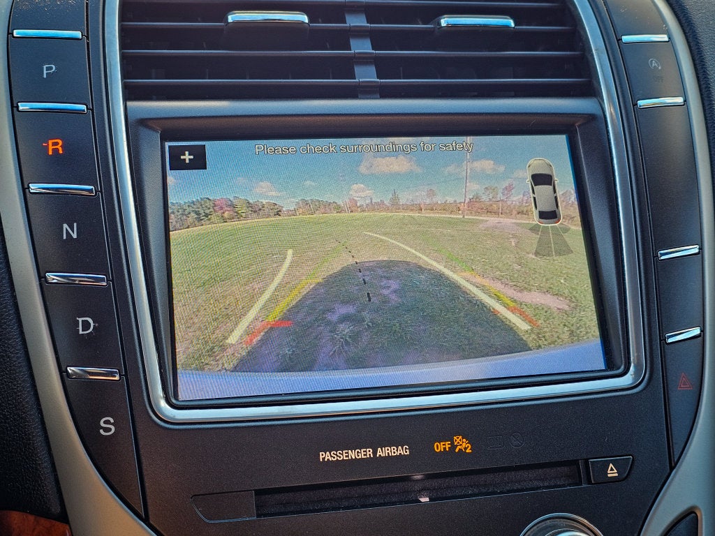 2019 Lincoln Nautilus Select