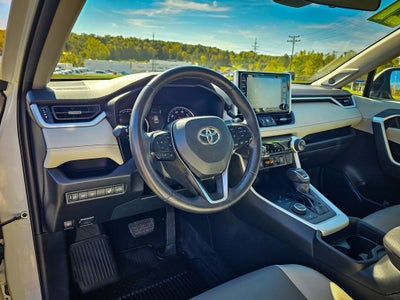 2021 Toyota RAV4 Hybrid XLE Premium
