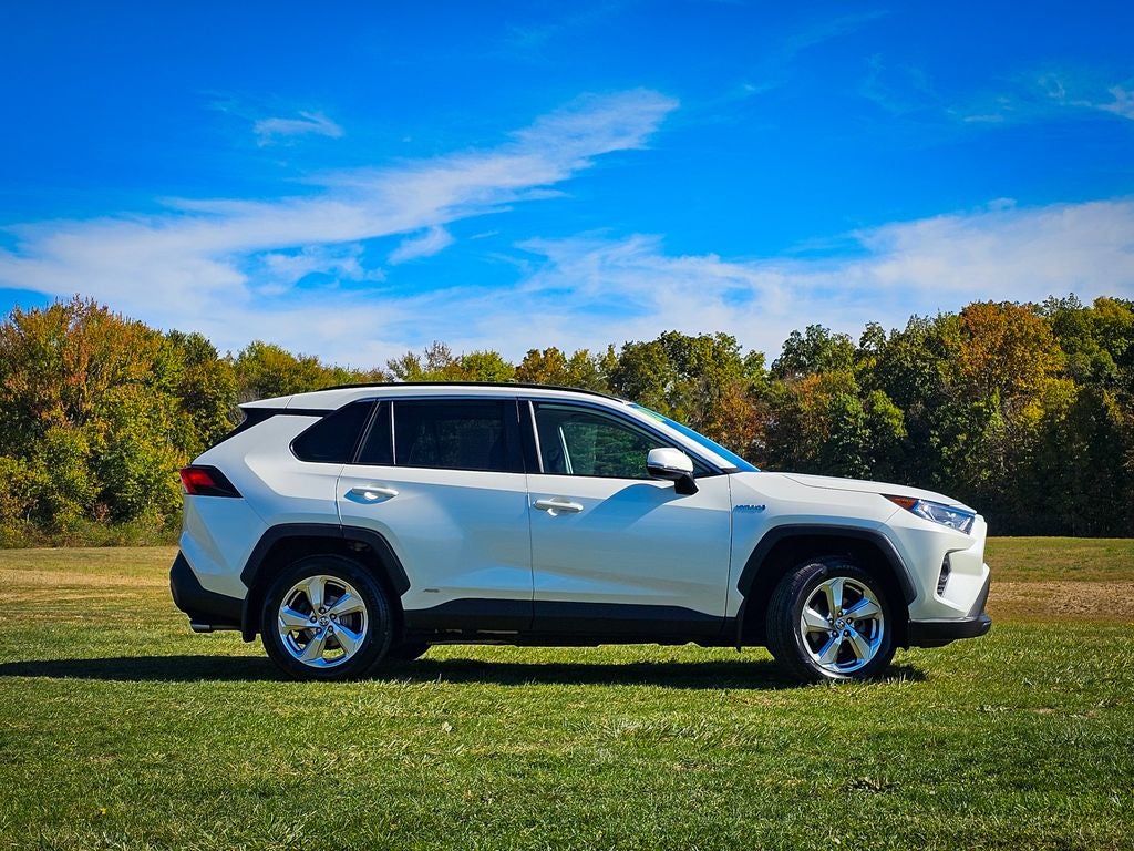 2021 Toyota RAV4 Hybrid XLE Premium