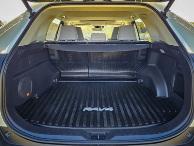 2021 Toyota RAV4 Hybrid XLE Premium