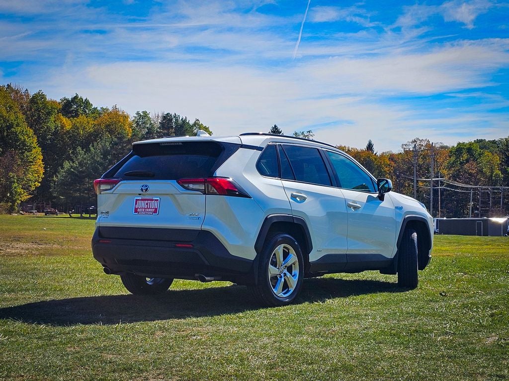 2021 Toyota RAV4 Hybrid XLE Premium