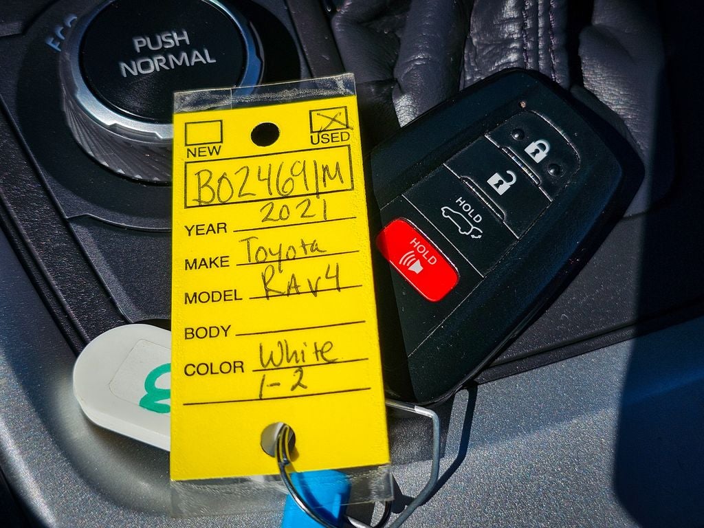 2021 Toyota RAV4 Hybrid XLE Premium