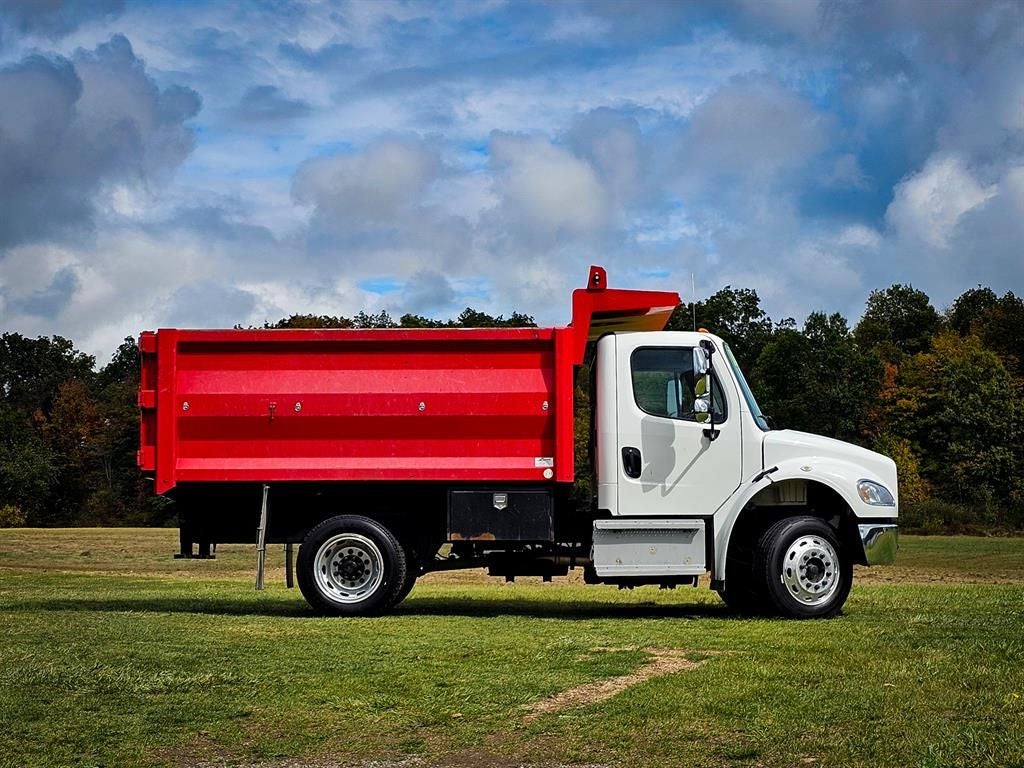 2016 Freightliner M2 106 Medium DUMP