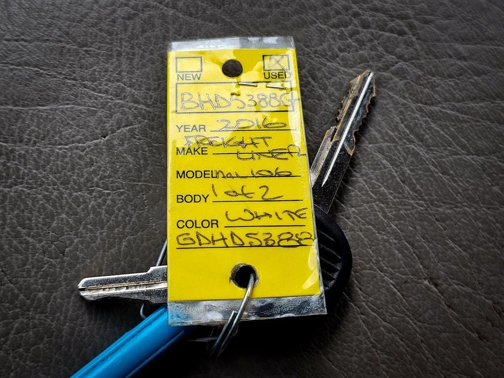 2016 Freightliner M2 106 Medium DUMP