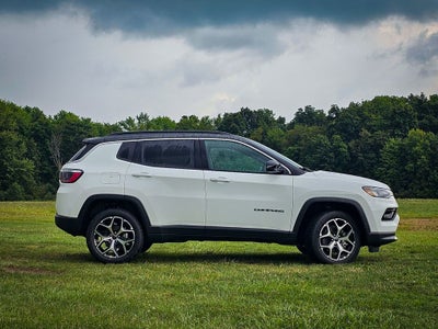 2026 Jeep Compass COMPASS LIMITED 4X4