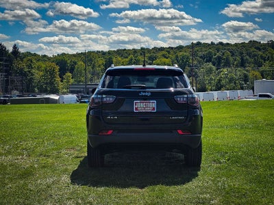 2026 Jeep Compass COMPASS LIMITED 4X4