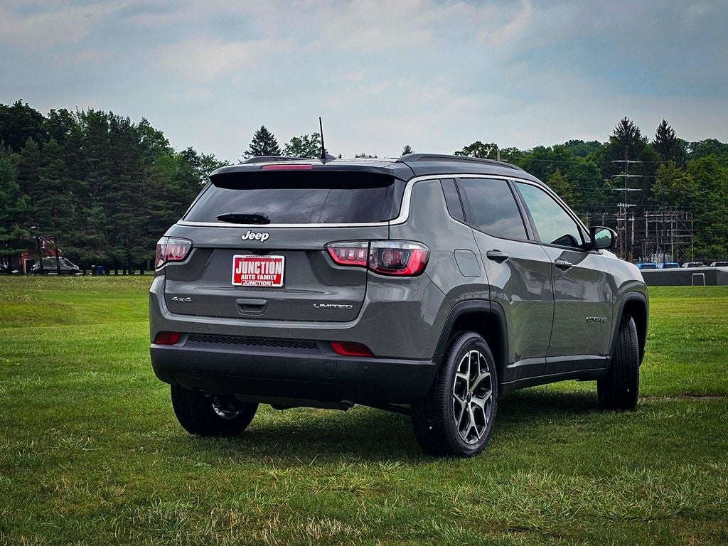 2026 Jeep Compass COMPASS LIMITED 4X4
