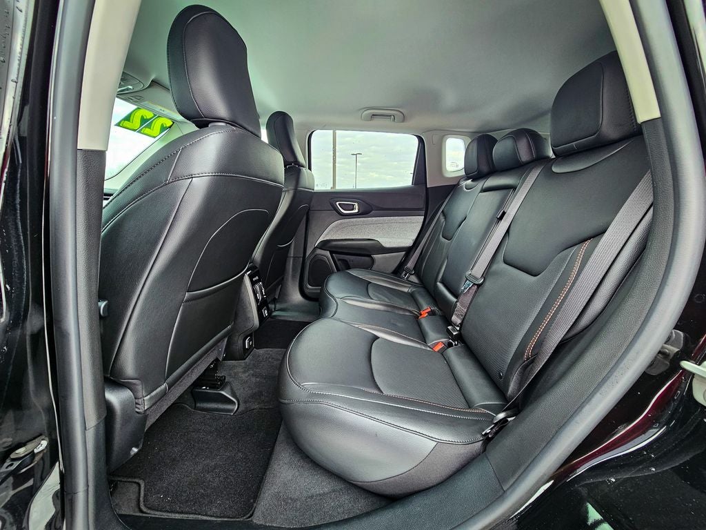 2022 Jeep Compass Latitude Lux 4x4