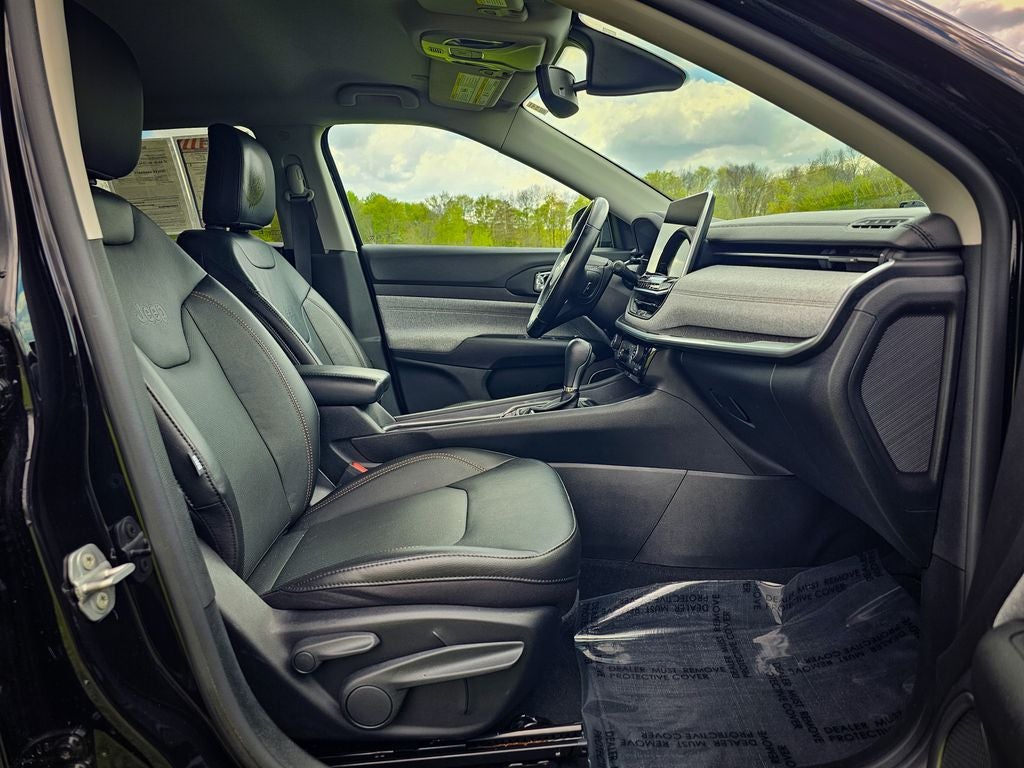 2022 Jeep Compass Latitude Lux 4x4