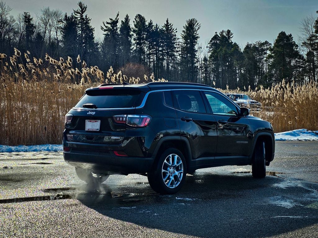 2024 Jeep Compass Latitude Lux FWD