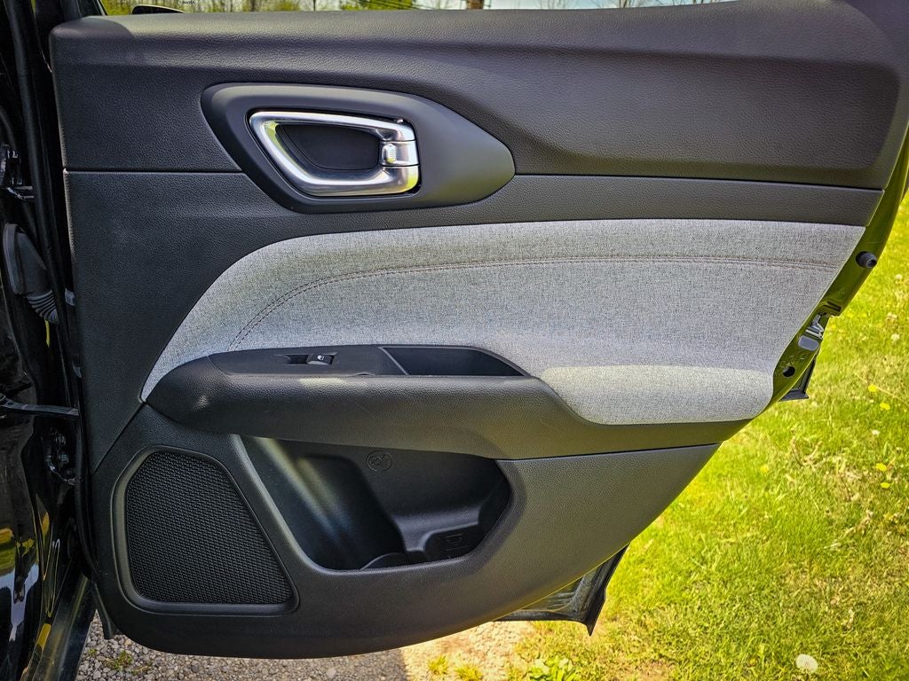 2024 Jeep Compass Latitude Lux FWD