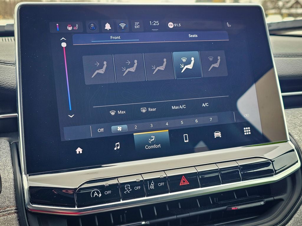 2024 Jeep Compass Latitude Lux FWD