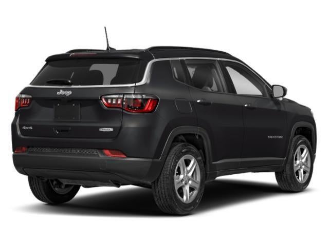 2024 Jeep Compass Latitude Lux FWD