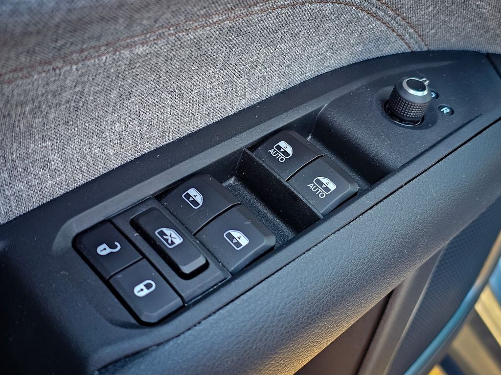 2024 Jeep Compass Latitude Lux FWD