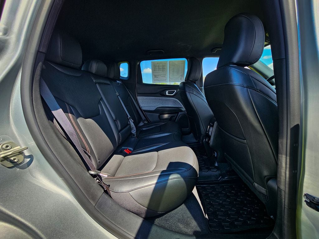2024 Jeep Compass Latitude Lux FWD