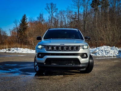 2024 Jeep Compass Latitude Lux FWD