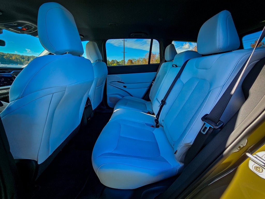 2026 Jeep Cherokee CHEROKEE LAREDO 4X4