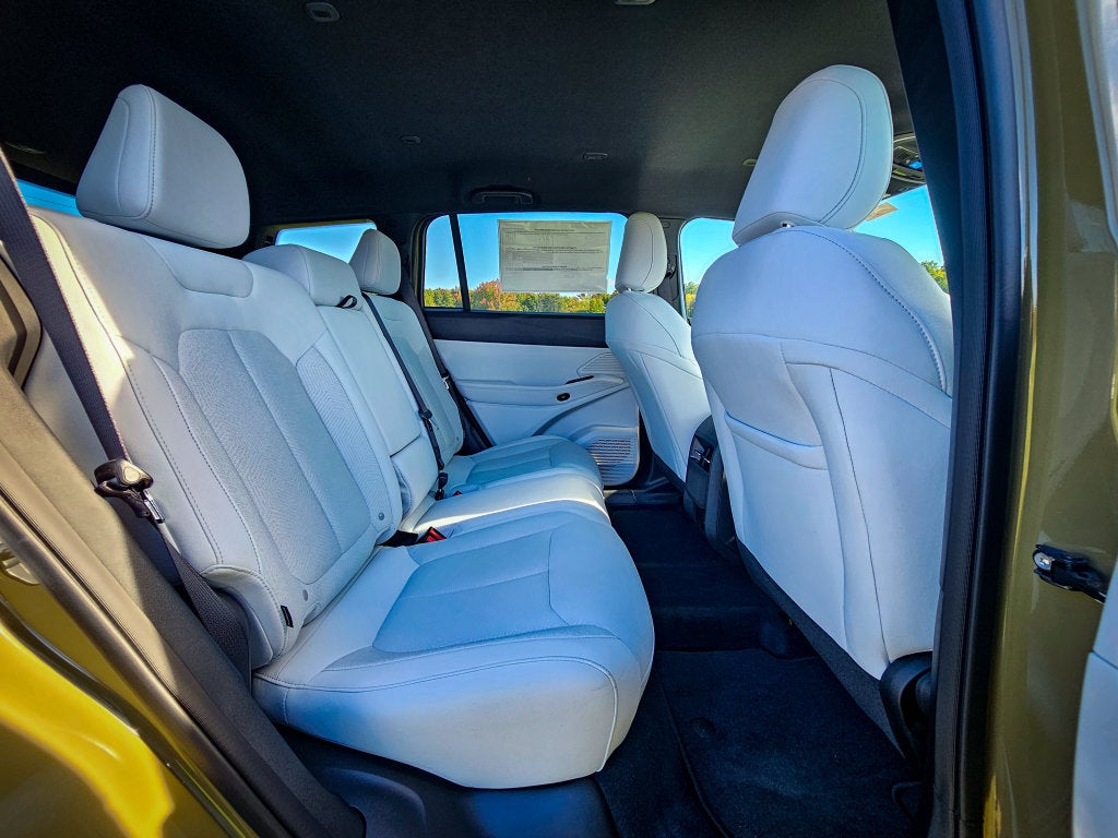 2026 Jeep Cherokee CHEROKEE LAREDO 4X4