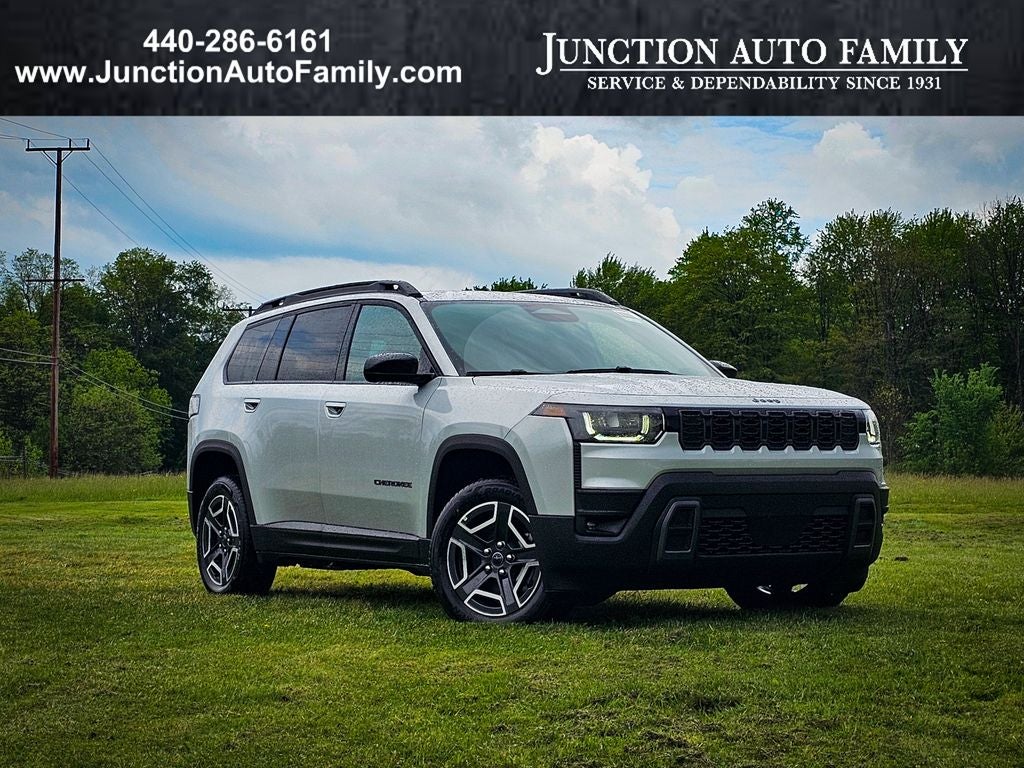 2026 Jeep Cherokee CHEROKEE LAREDO 4X4