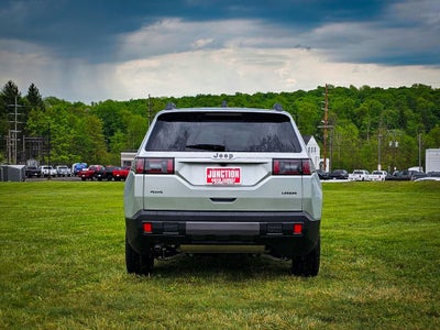 2026 Jeep Cherokee CHEROKEE LAREDO 4X4