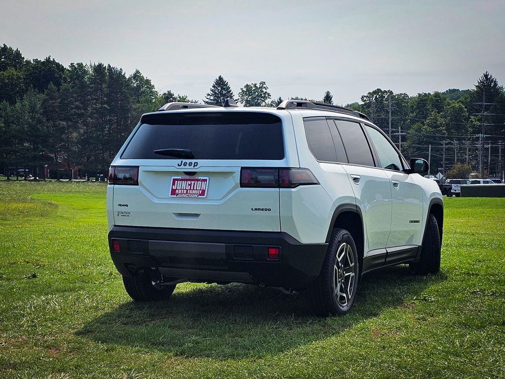 2026 Jeep Cherokee CHEROKEE LAREDO 4X4