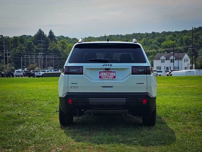 2026 Jeep Cherokee CHEROKEE LAREDO 4X4
