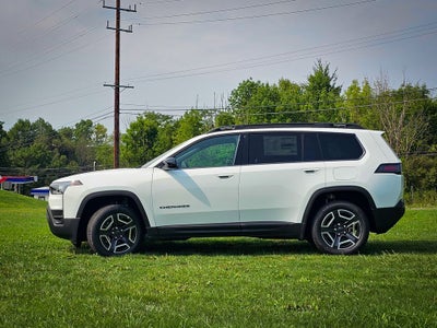 2026 Jeep Cherokee CHEROKEE LAREDO 4X4