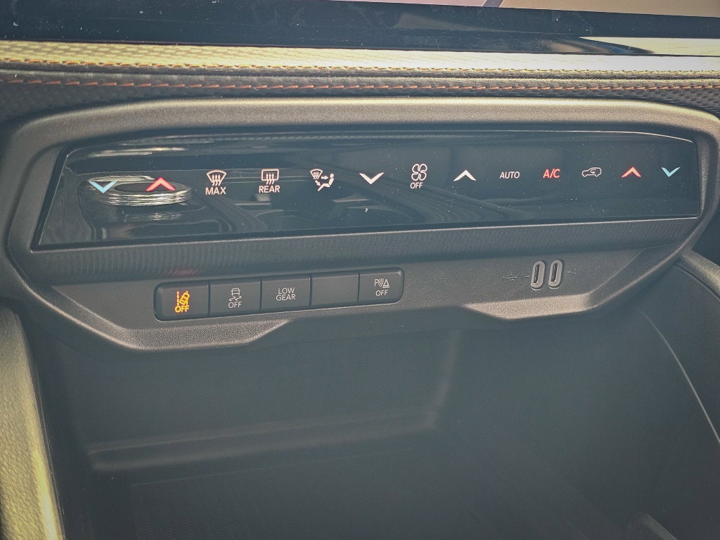 2026 Jeep Cherokee CHEROKEE LIMITED ALTITUDE 4X4