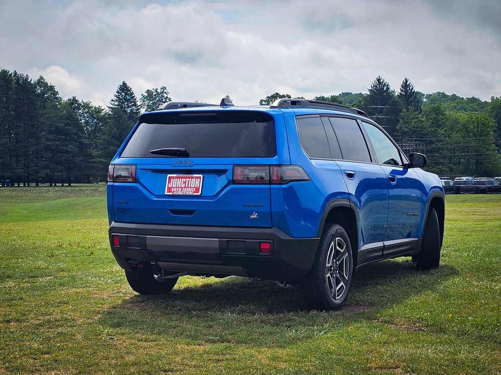 2026 Jeep Cherokee CHEROKEE LAREDO 4X4