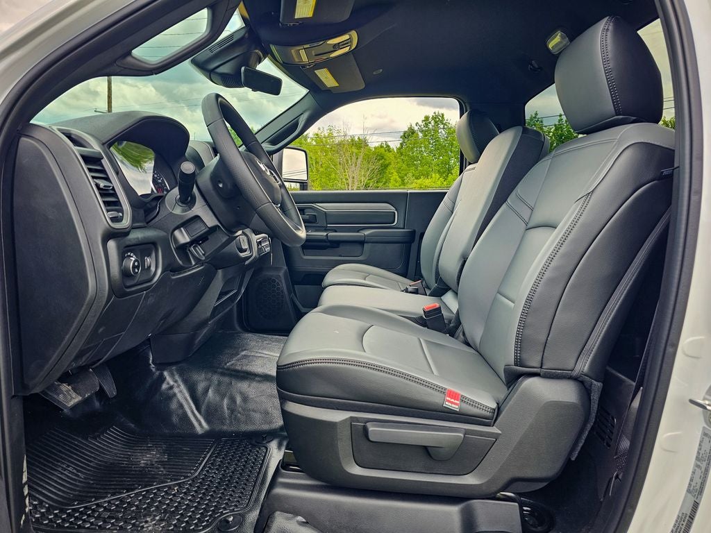 2026 RAM Ram 3500 RAM 3500 TRADESMAN REGULAR CAB 4X4 8' BOX