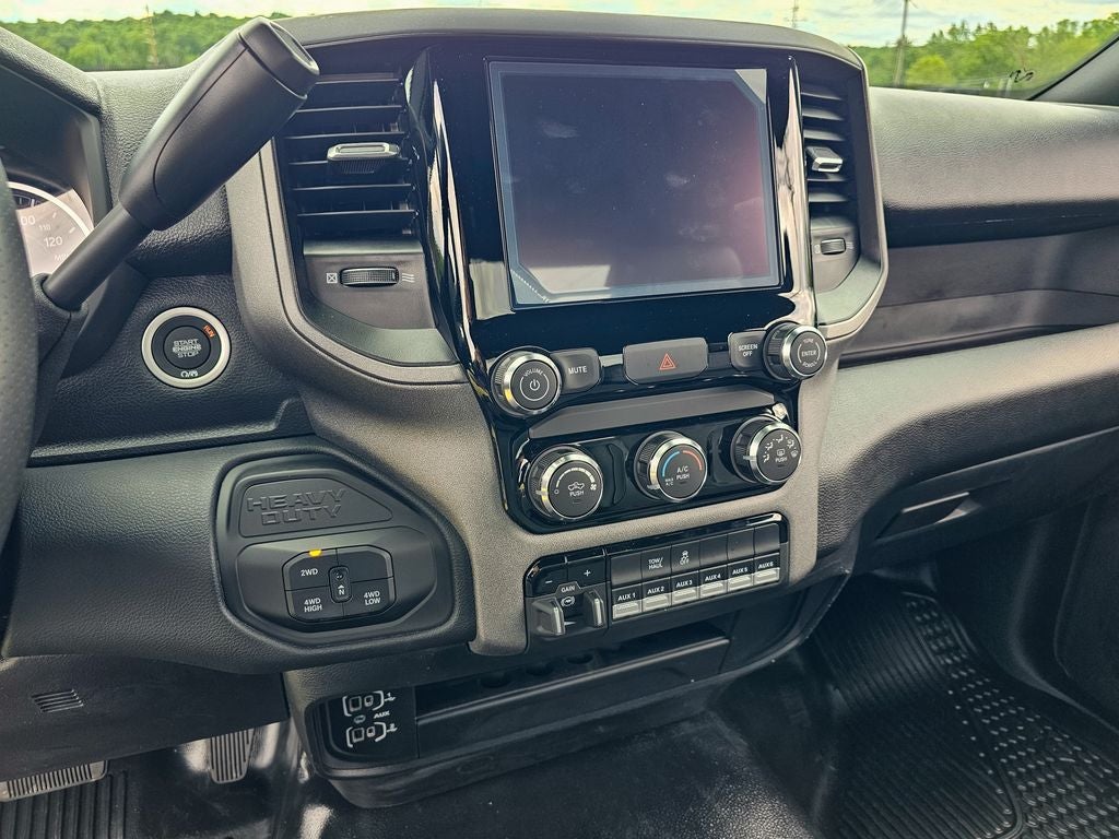 2026 RAM Ram 3500 RAM 3500 TRADESMAN REGULAR CAB 4X4 8' BOX