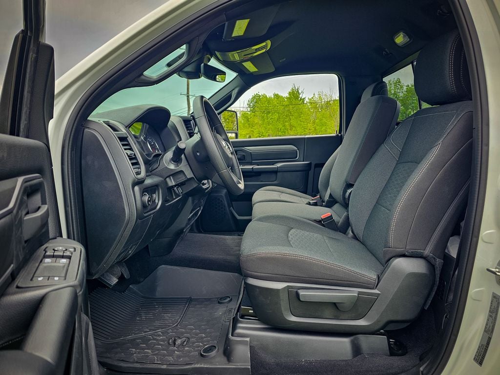 2026 RAM Ram 3500 RAM 3500 TRADESMAN REGULAR CAB 4X4 8' BOX