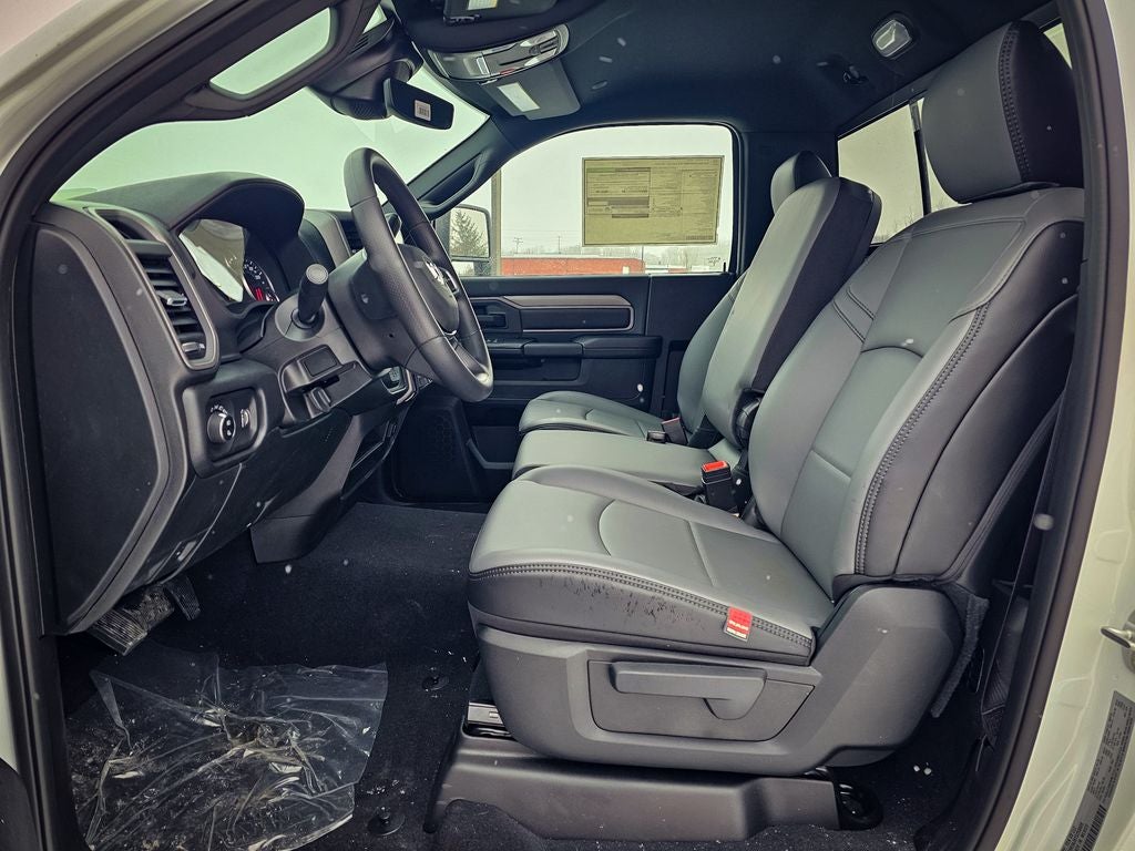 2026 RAM Ram 3500 RAM 3500 TRADESMAN REGULAR CAB 4X4 8' BOX