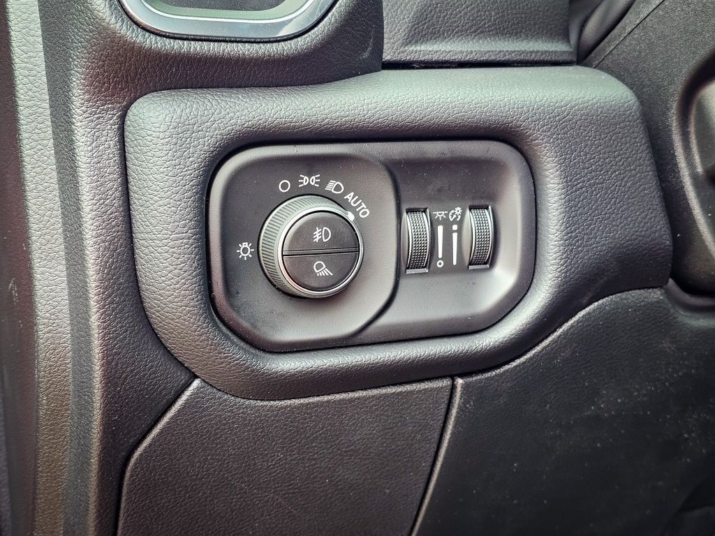 2026 RAM Ram 3500 RAM 3500 LARAMIE CREW CAB 4X4 6'4' BOX