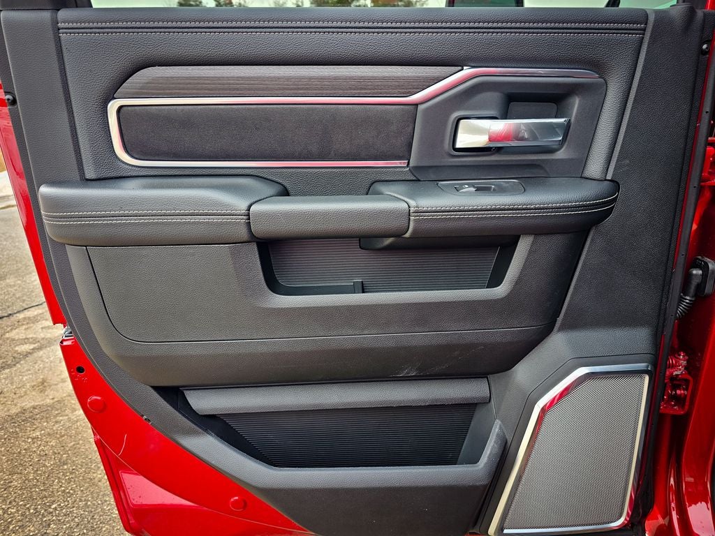 2026 RAM Ram 3500 RAM 3500 LARAMIE CREW CAB 4X4 6'4' BOX