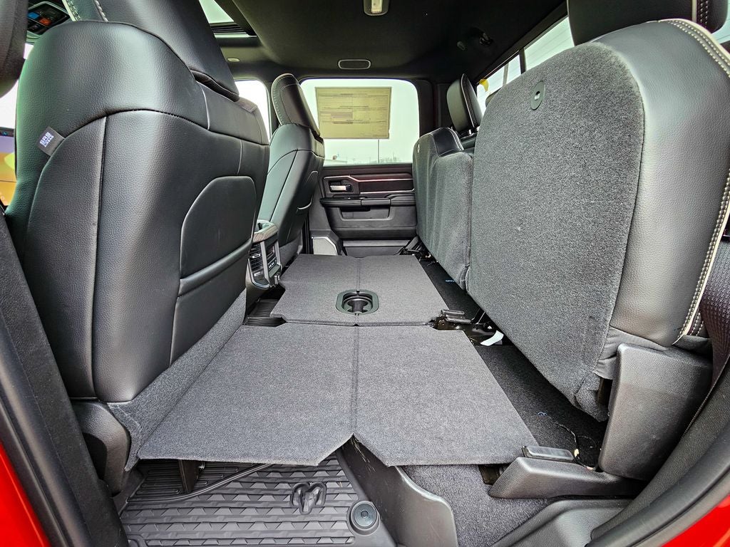 2026 RAM Ram 3500 RAM 3500 LARAMIE CREW CAB 4X4 6'4' BOX