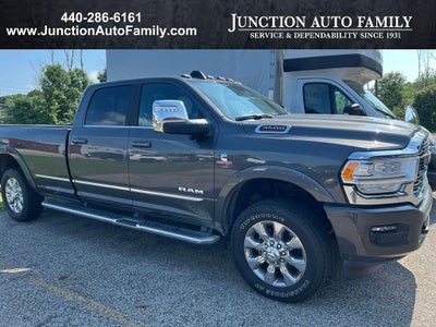 2024 RAM 3500 Limited Crew Cab 4x4 8' Box