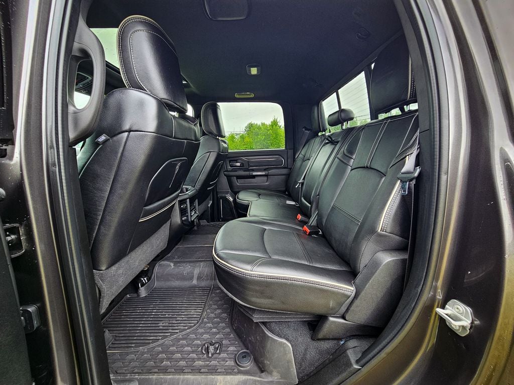 2024 RAM 3500 Limited Crew Cab 4x4 8' Box