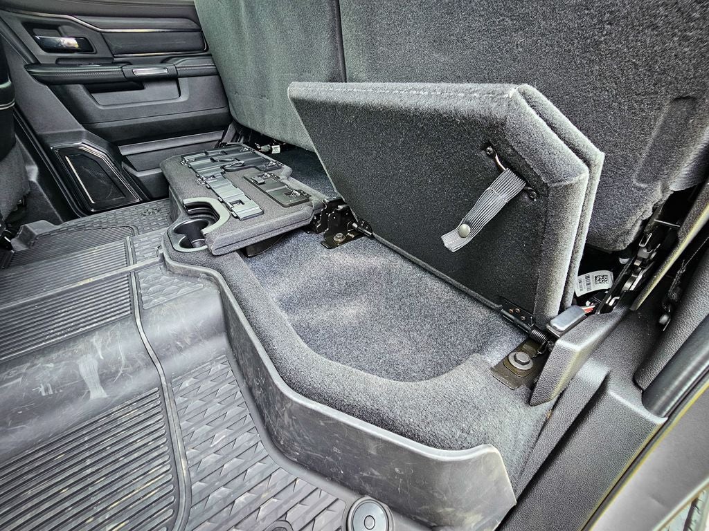 2024 RAM 3500 Limited Crew Cab 4x4 8' Box
