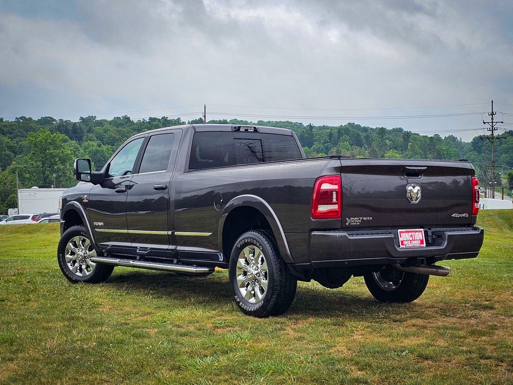 2024 RAM 3500 Limited Crew Cab 4x4 8' Box