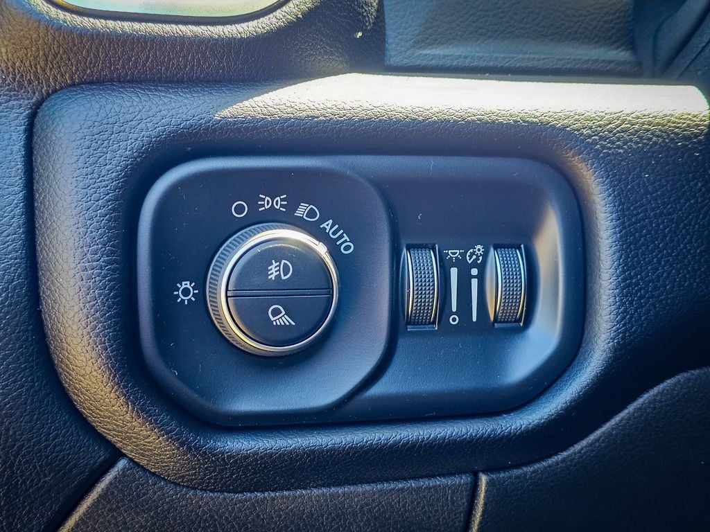 2025 RAM 2500 Laramie Mega Cab 4x4 6'4' Box