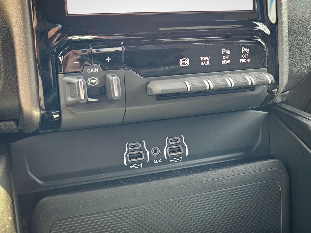 2026 RAM Ram 3500 RAM 3500 BIG HORN CREW CAB 4X4 8' BOX