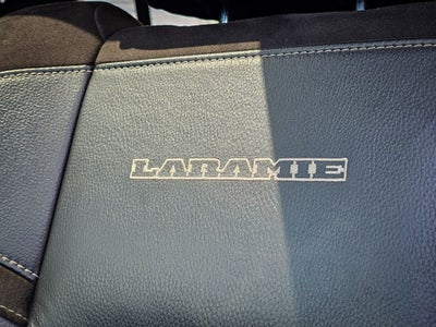 2022 RAM 3500 Laramie Crew Cab 4x4 8' Box