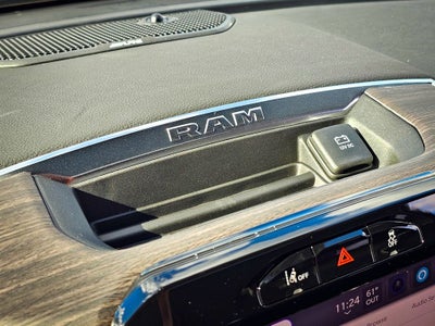 2026 RAM Ram 3500 RAM 3500 LARAMIE CREW CAB 4X4 8' BOX