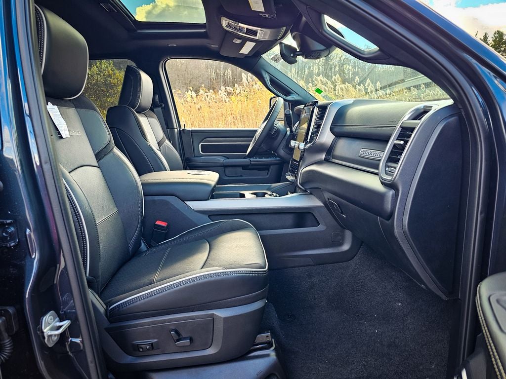 2026 RAM Ram 3500 RAM 3500 LARAMIE CREW CAB 4X4 8' BOX