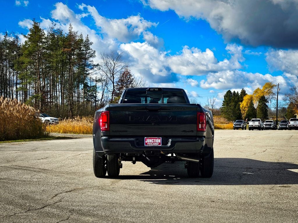 2026 RAM Ram 3500 RAM 3500 LARAMIE CREW CAB 4X4 8' BOX