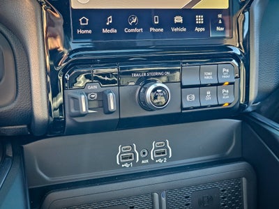 2027 RAM Ram 3500 RAM 3500 LARAMIE CREW CAB 4X4 8' BOX