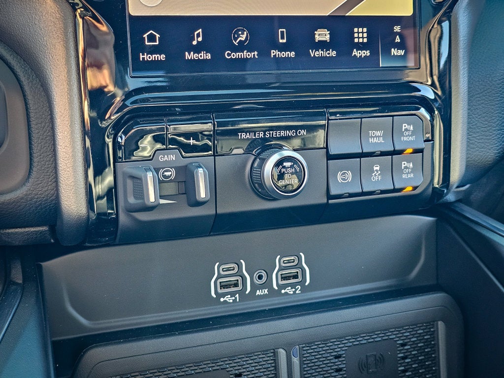 2027 RAM Ram 3500 RAM 3500 LARAMIE CREW CAB 4X4 8' BOX